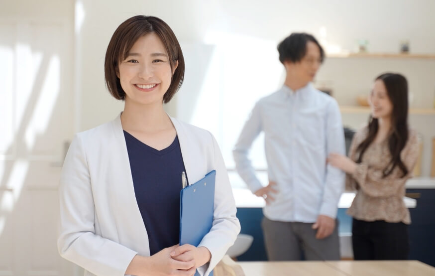 内覧レディ